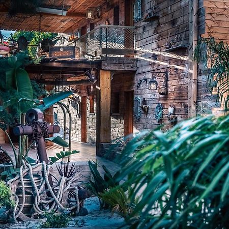 Hotel Pirates World Agde Ngoại thất bức ảnh