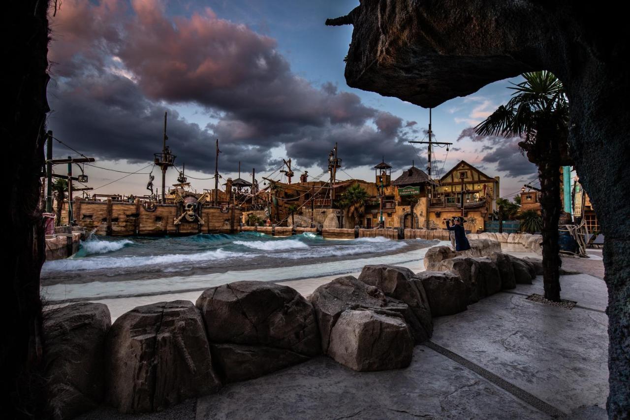 Hotel Pirates World Agde Ngoại thất bức ảnh