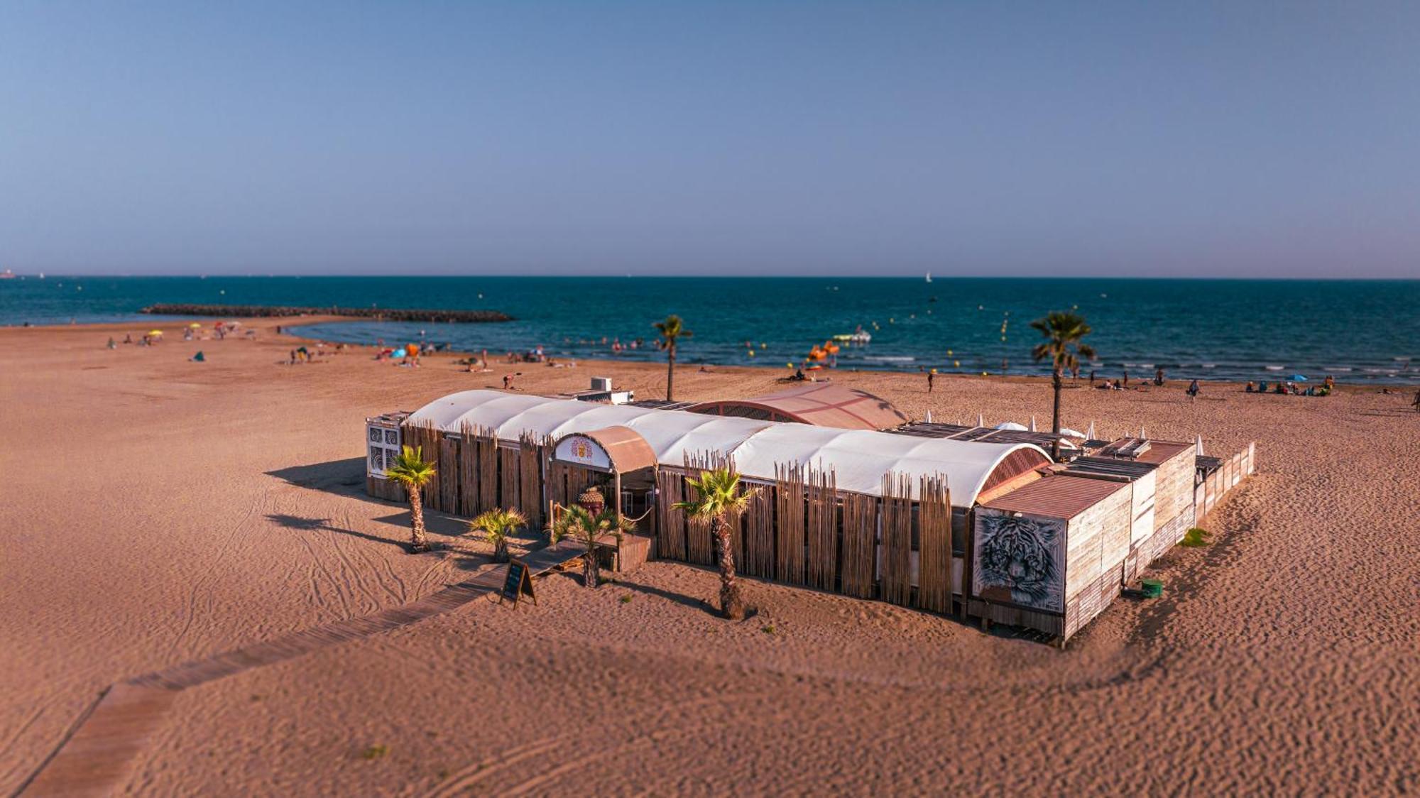 Hotel Pirates World Agde Ngoại thất bức ảnh